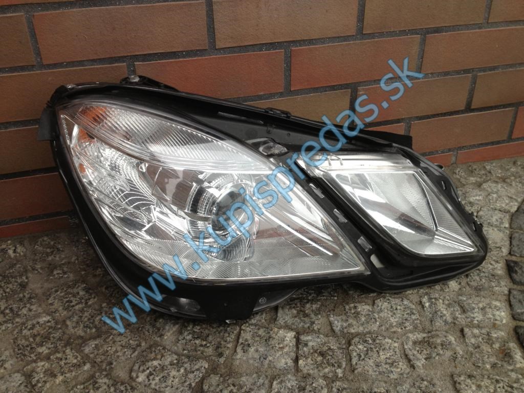Predné pravé svetlo MERCEDES E W212